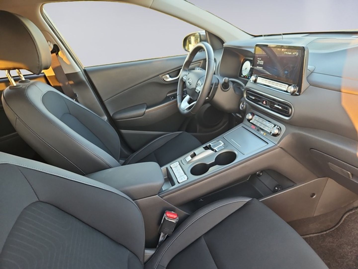 Hyundai Kona EV Style Sky 150 kW (204 CV)