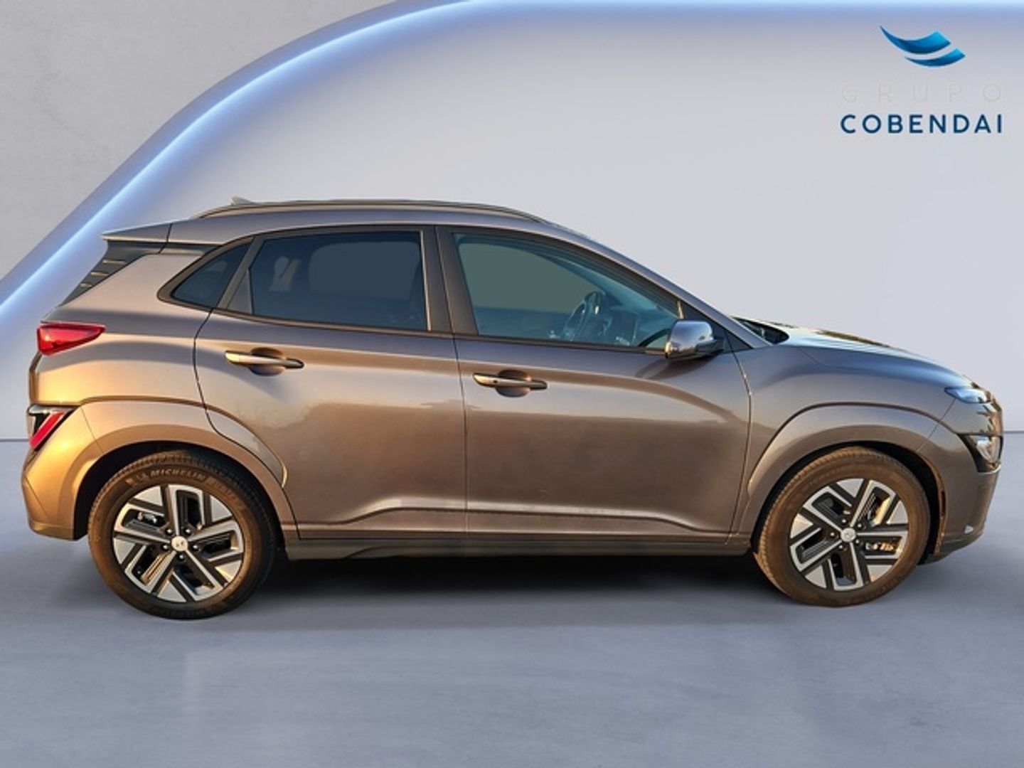 Hyundai Kona EV Style Sky 150 kW (204 CV)