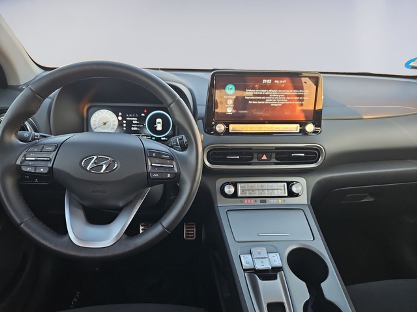 Hyundai Kona EV Style Sky 150 kW (204 CV)