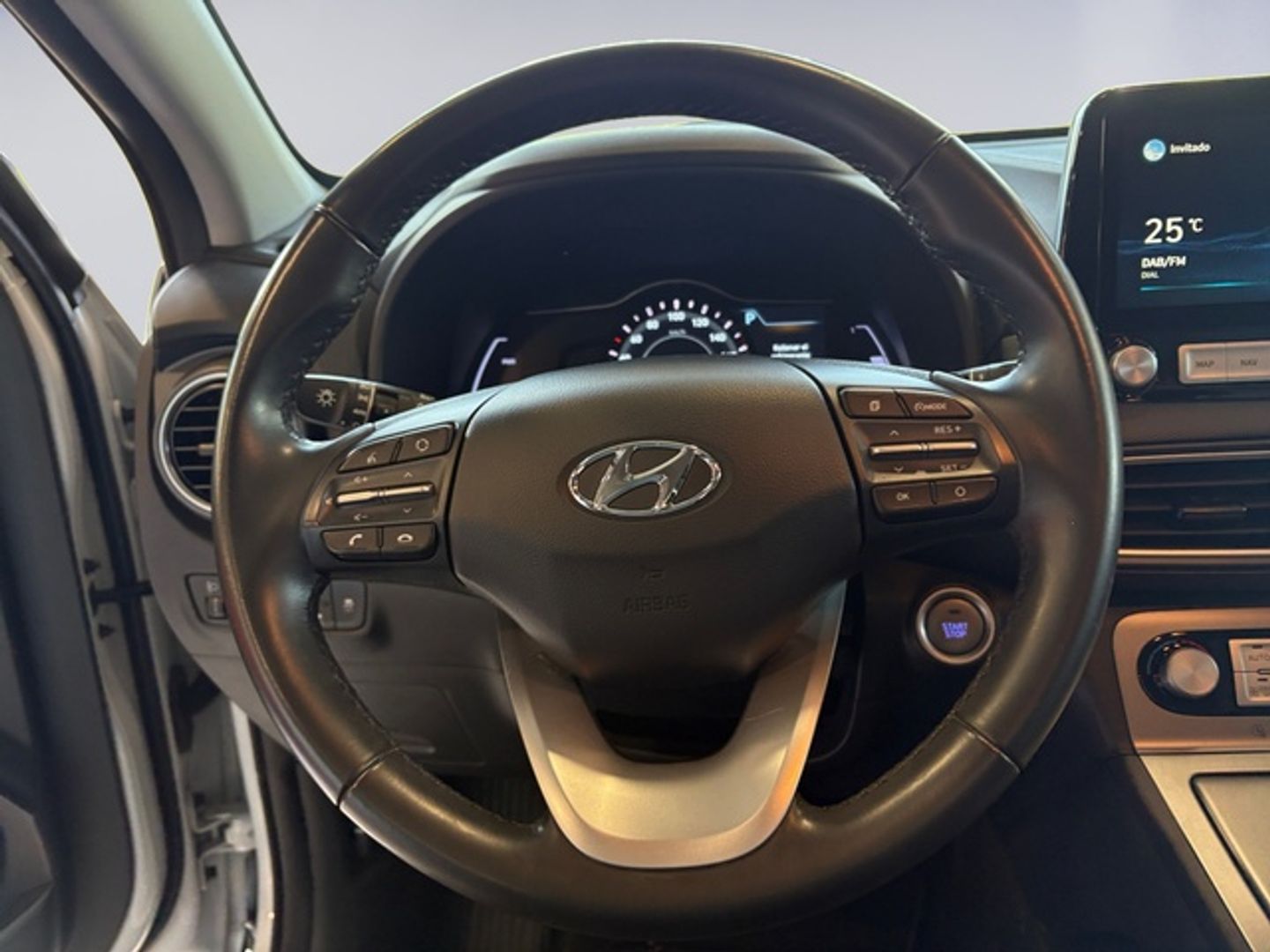 Hyundai Kona EV Klass 150 kW (204 CV)