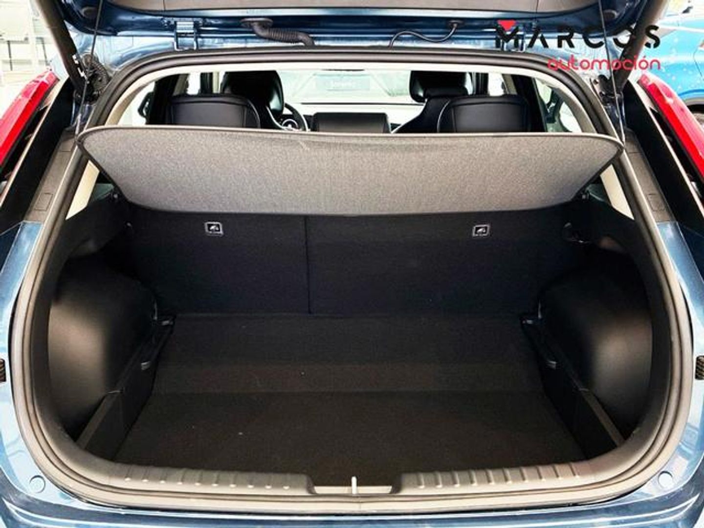 Kia e-Niro e-Niro Winter Edition 150 kW (204 CV)