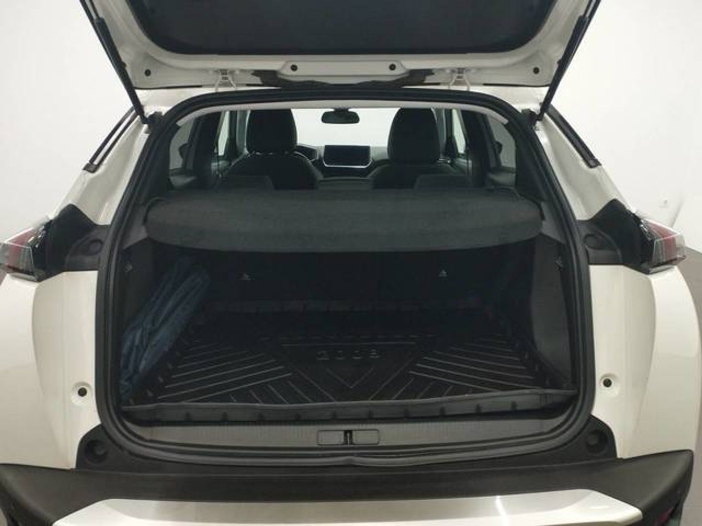 Peugeot 2008 BlueHDi 110 Allure Pack 81 kW (110 CV)