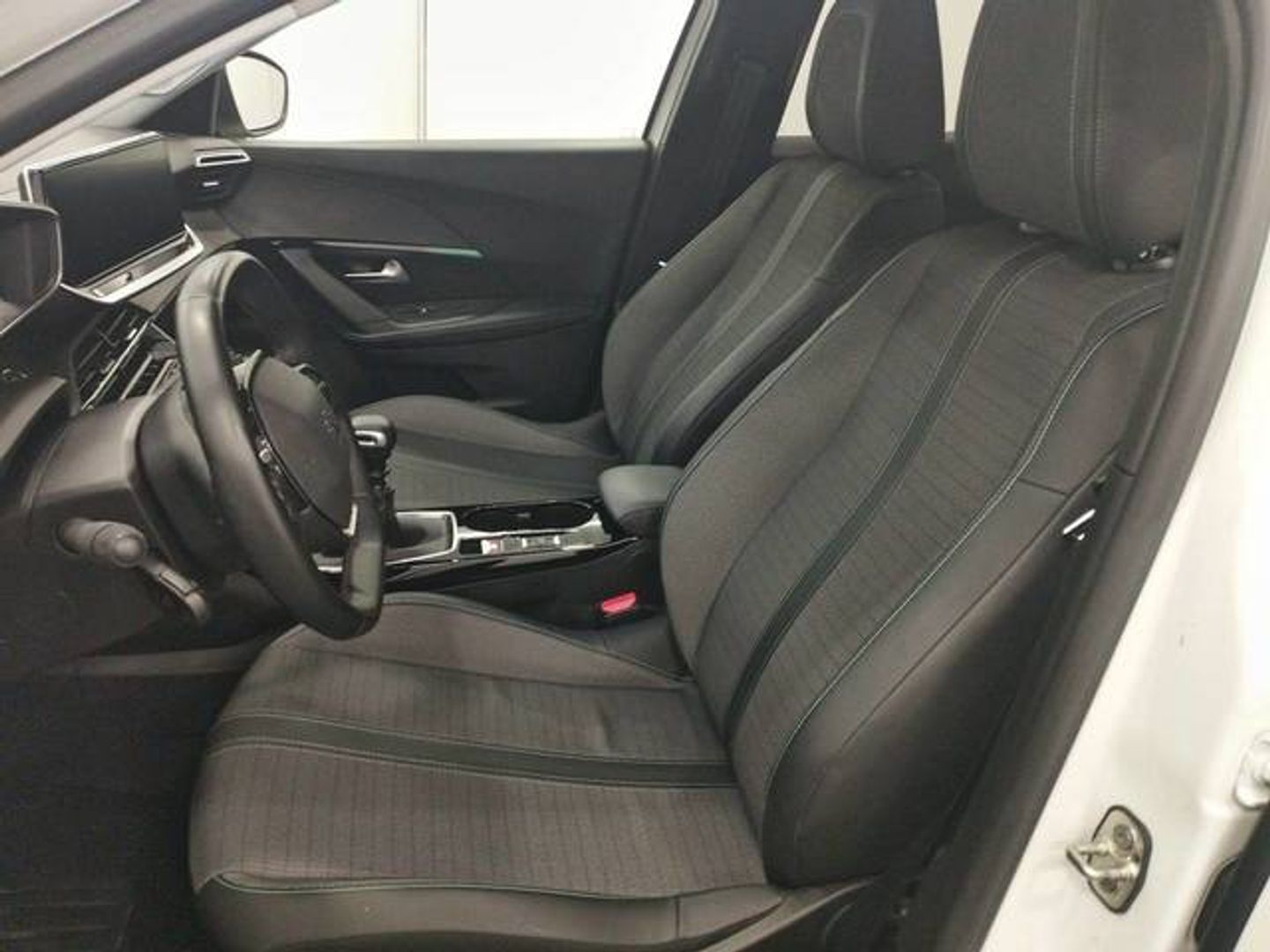 Peugeot 2008 BlueHDi 110 Allure Pack 81 kW (110 CV)