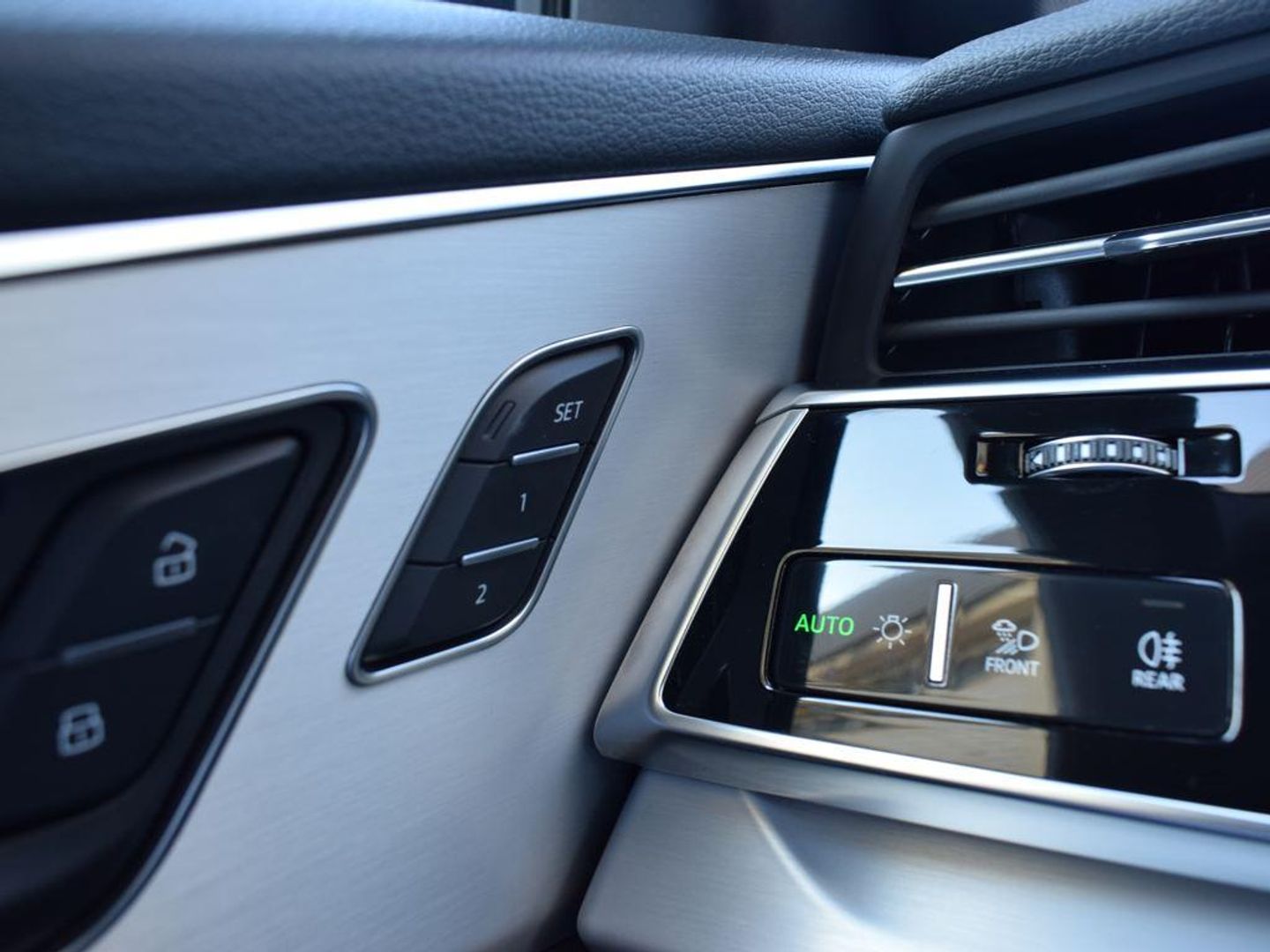 Audi Q8 Black line 60 TFSIe quattro 360 kW (490 CV) tiptronic