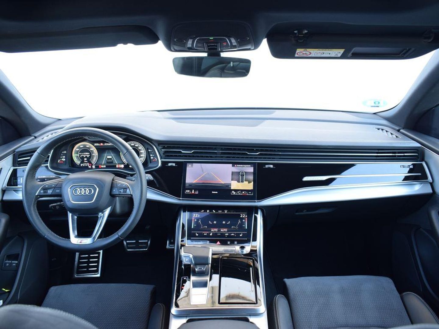 Audi Q8 Black line 60 TFSIe quattro 360 kW (490 CV) tiptronic