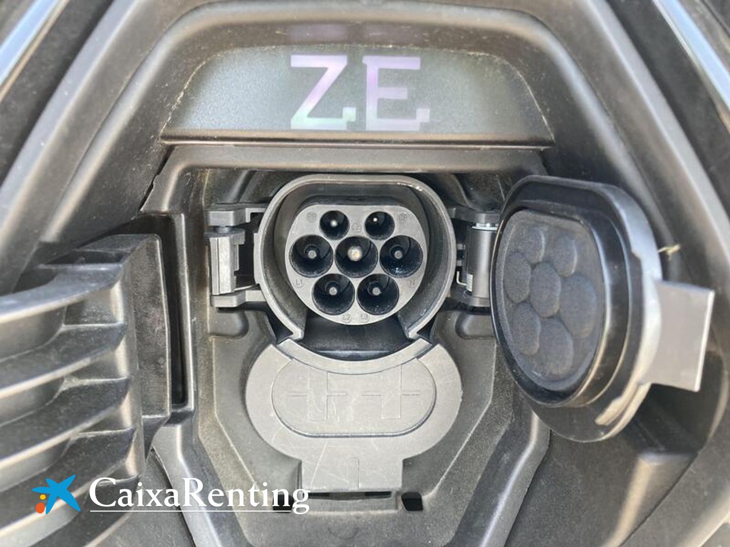 Renault Zoe Intens 100 kW R135 Batería 50kWh 99 kW (135 CV)