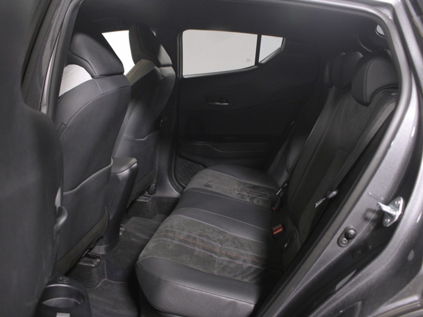 Toyota C-HR 180H GR Sport 135 kW (184 CV)