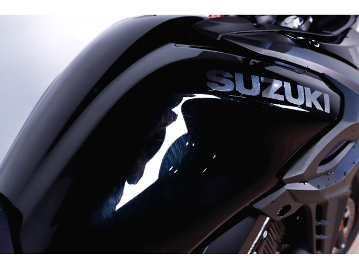 Suzuki V-Strom 650
