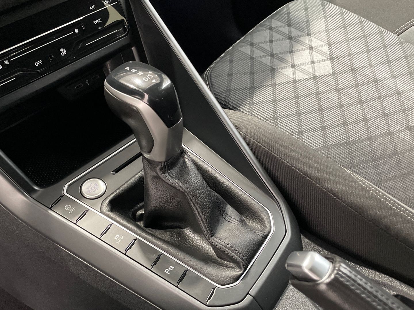 Volkswagen Taigo R-Line 1.0 TSI 81 kW (110 CV) DSG