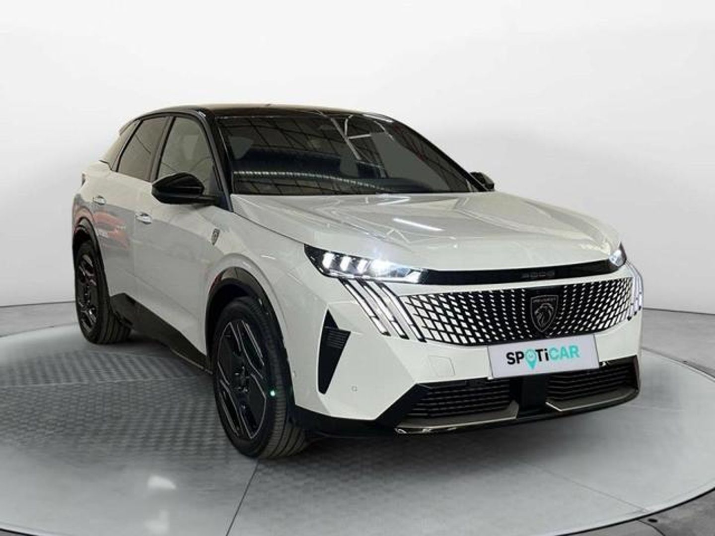 Peugeot e-3008 Eléctrico GT 157 kW (214 CV)