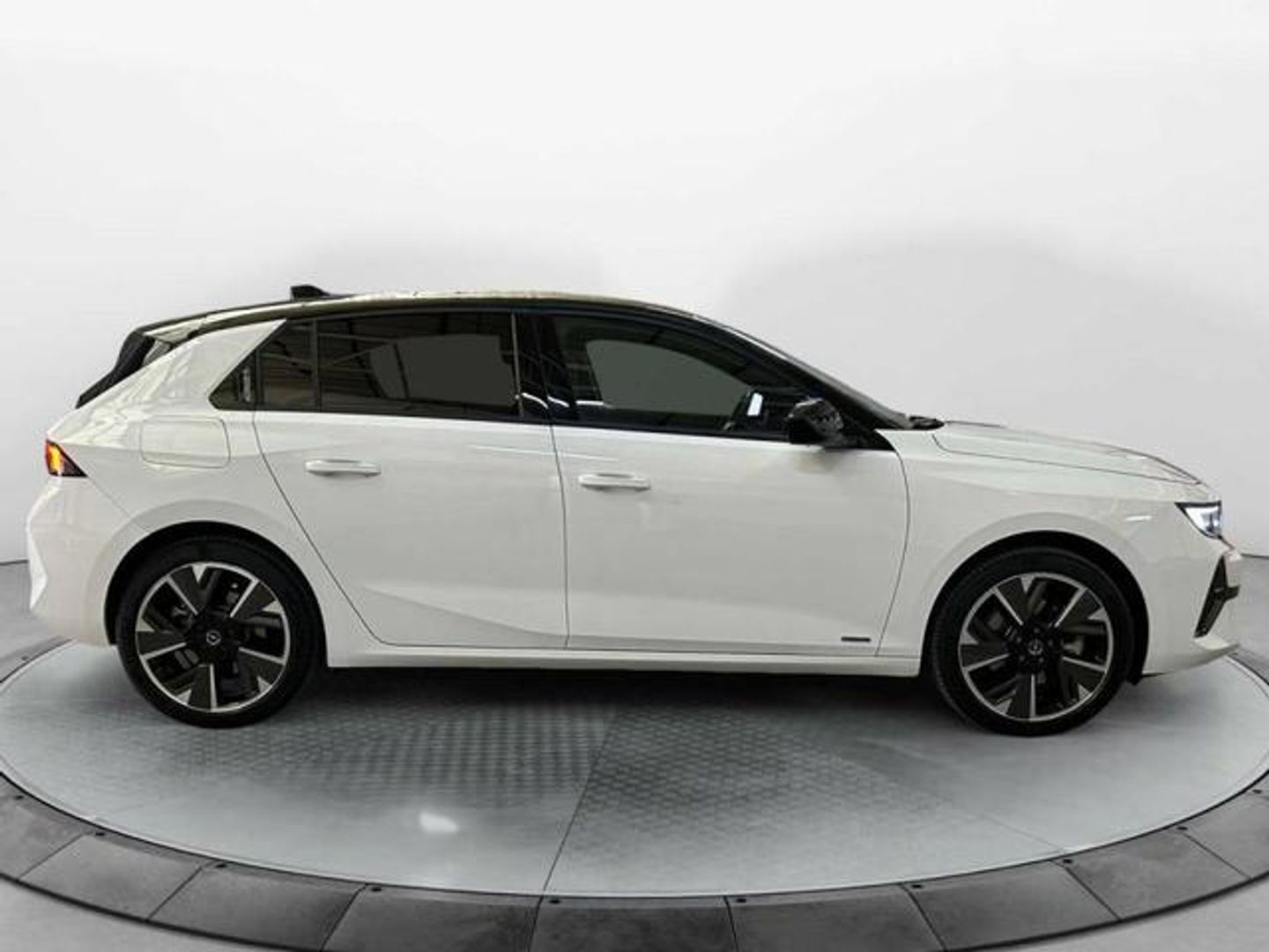 Opel Astra Electric 54kWh GS Auto 115 kW (156 CV)