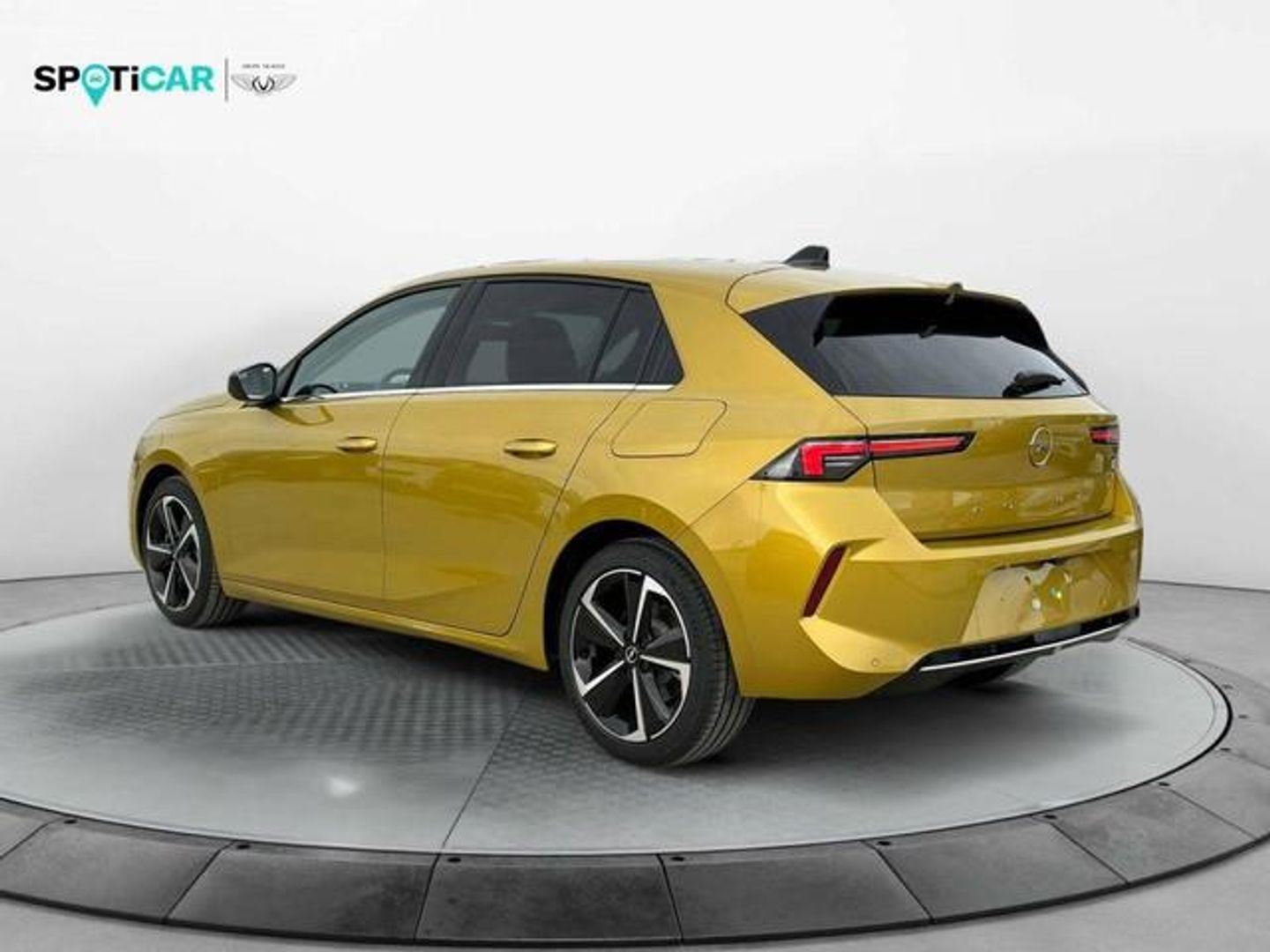 Opel Astra 1.6T PHEV Elegance Auto 133 kW (181 CV)