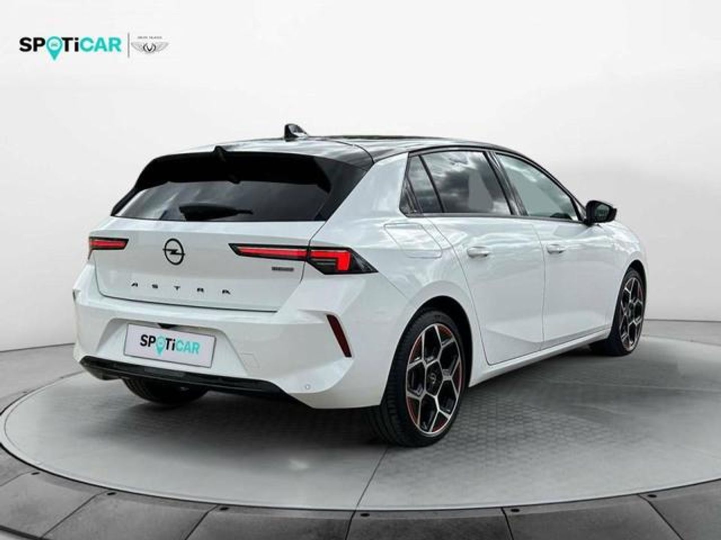 Opel Astra 1.6 Turbo Hibrid PHEV GS-Line Auto 133 kW (181 CV)