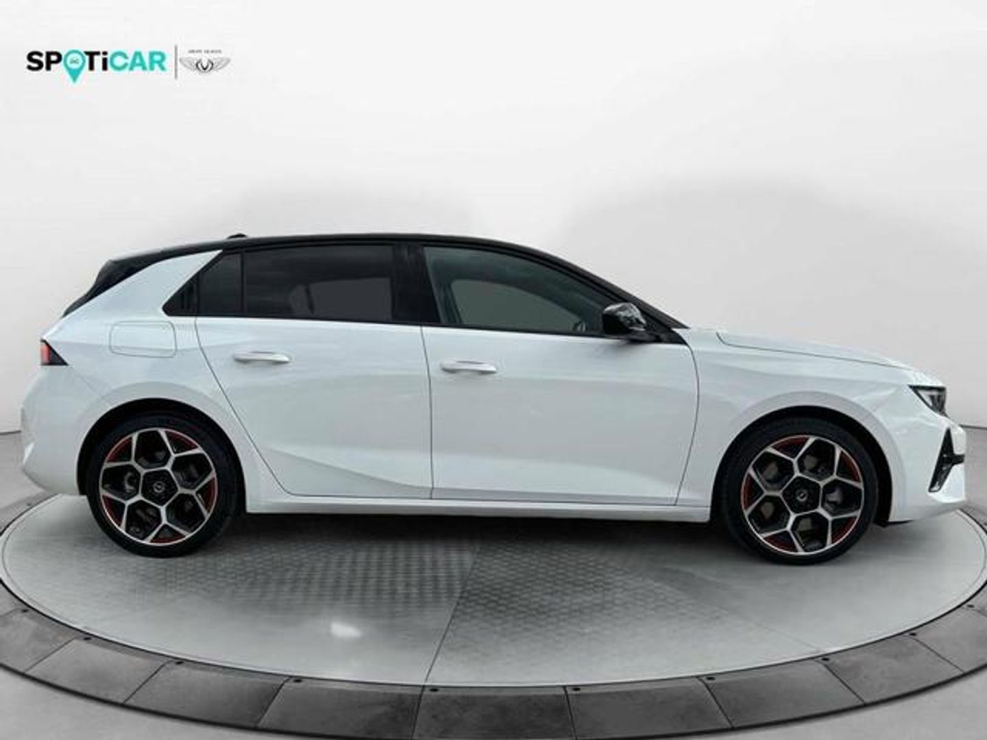 Opel Astra 1.6 Turbo Hibrid PHEV GS-Line Auto 133 kW (181 CV)