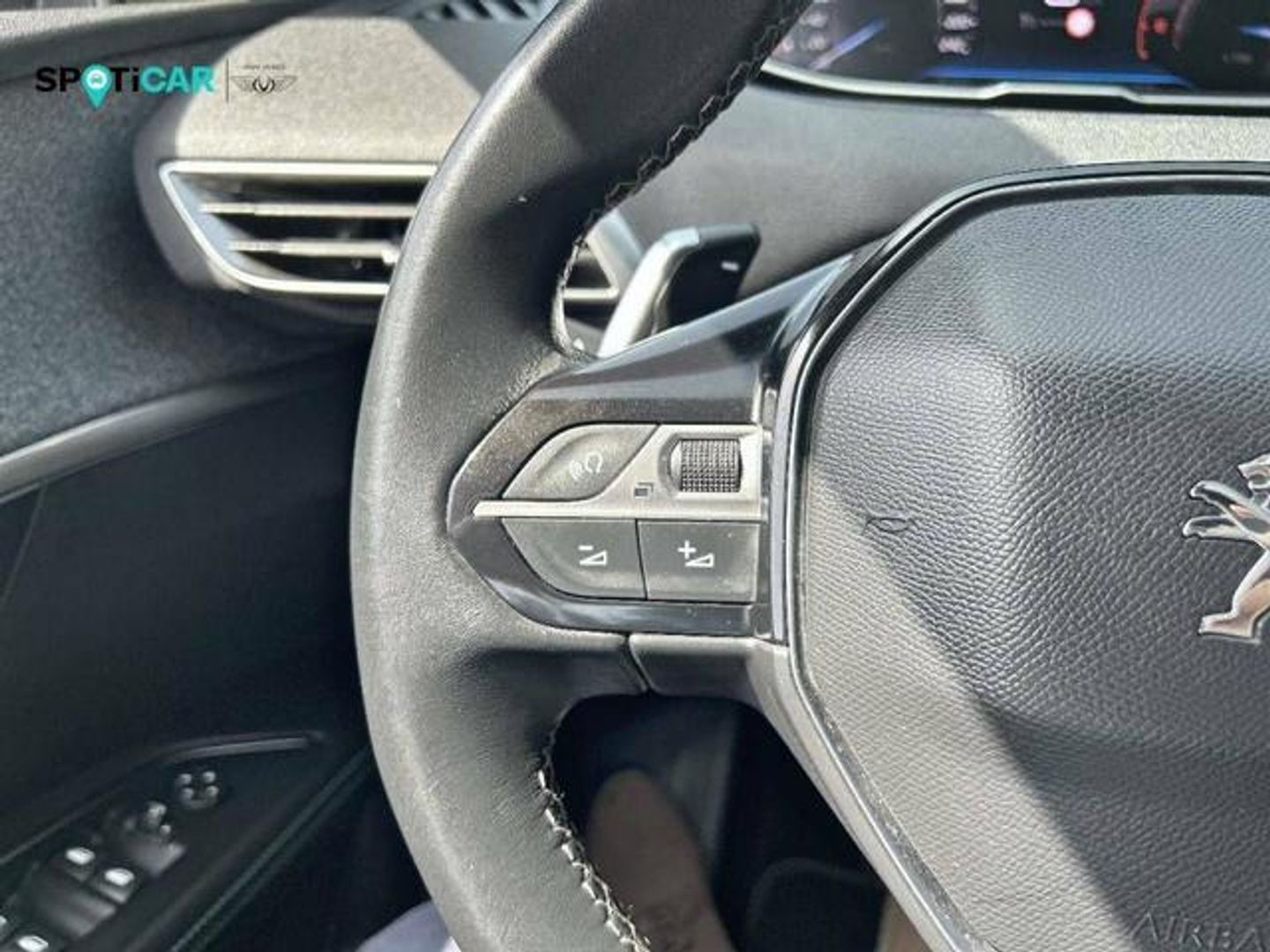 Peugeot 5008 BlueHDI 130 S&S Allure Pack EAT8 96 kW (130 CV)
