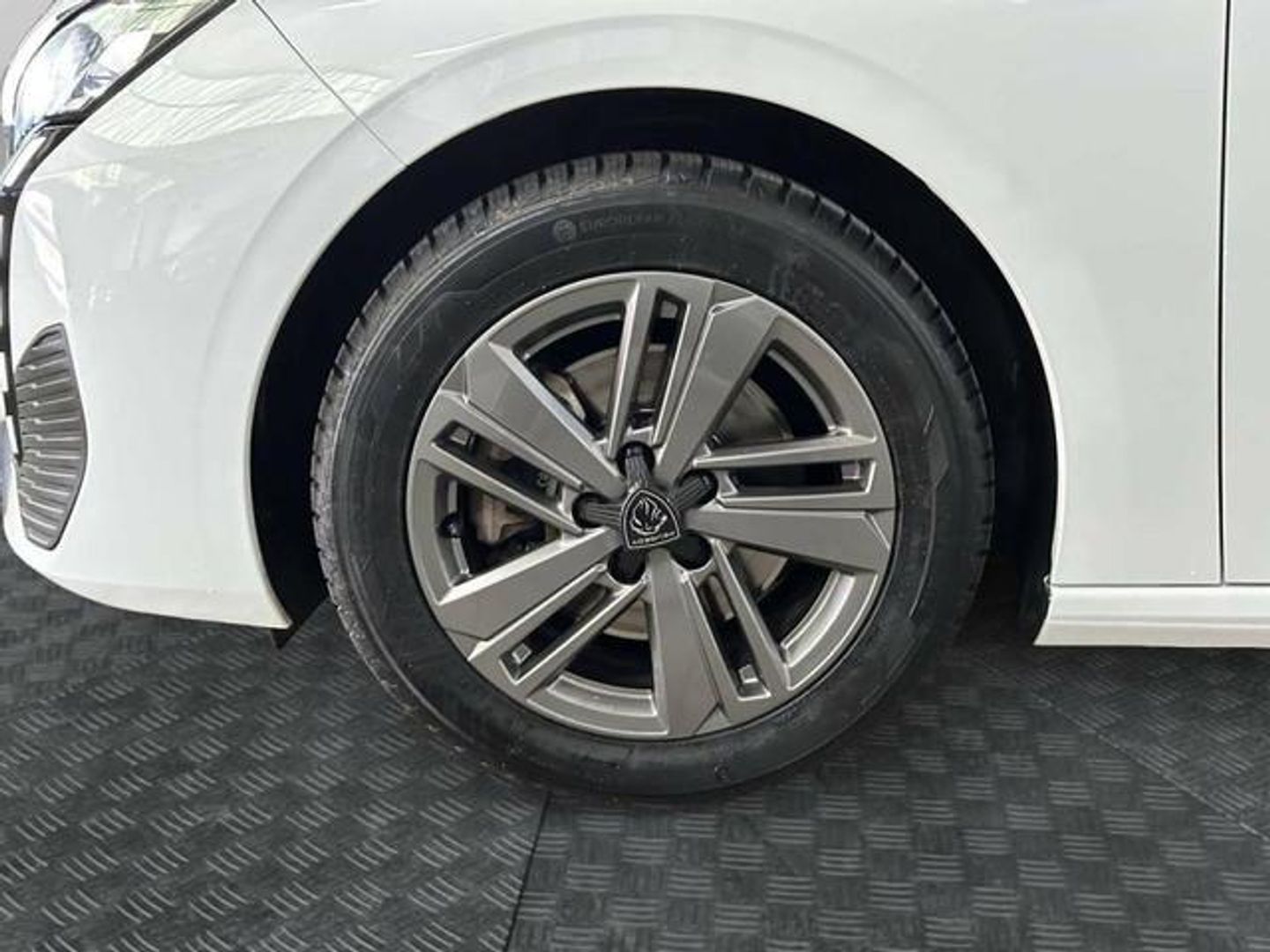 Peugeot 308 Active Pack BlueHDi S&S 96 kW (130 CV)