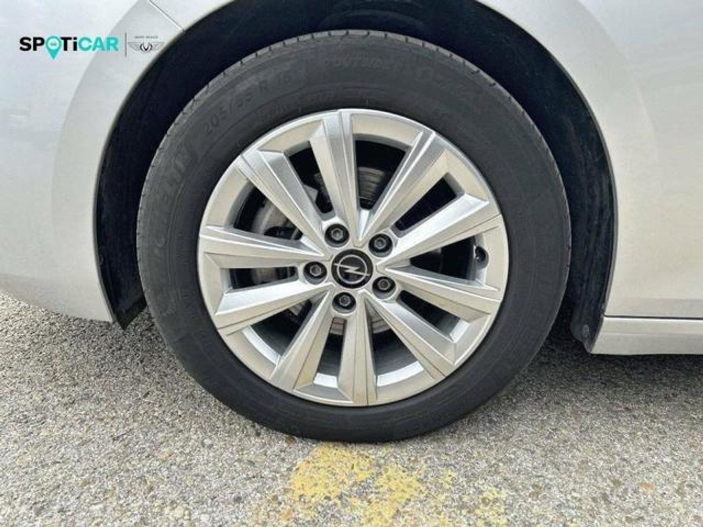 Opel Astra 1.2 Turbo XHT Edition 96 kW (130 CV)