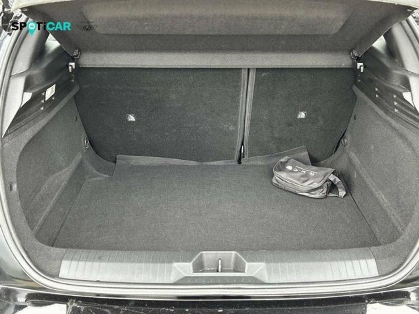 Opel Astra 1.2 Turbo XHT Edition 96 kW (130 CV)