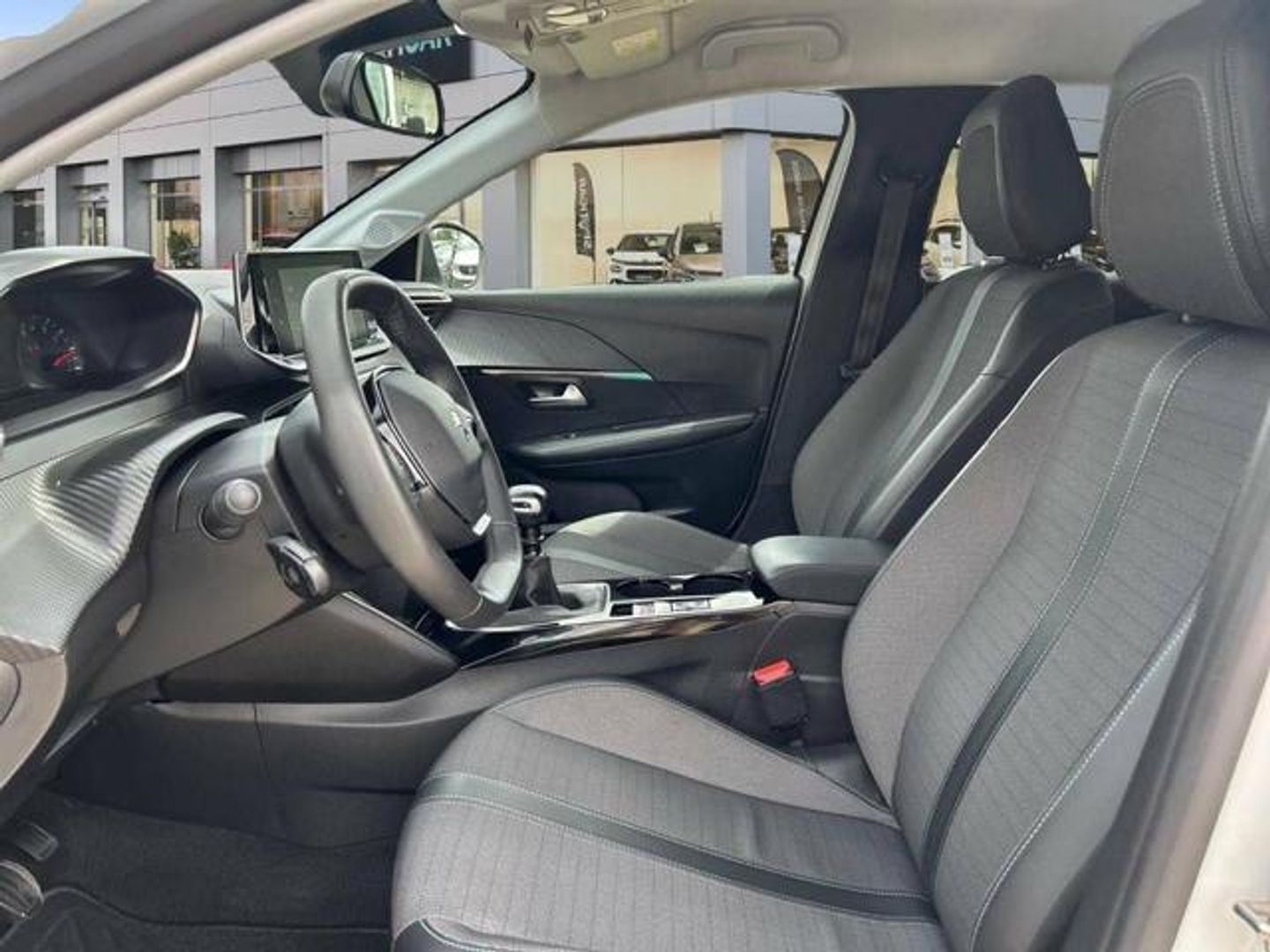 Peugeot 208 PureTech 100 Allure 75 kW (100 CV)