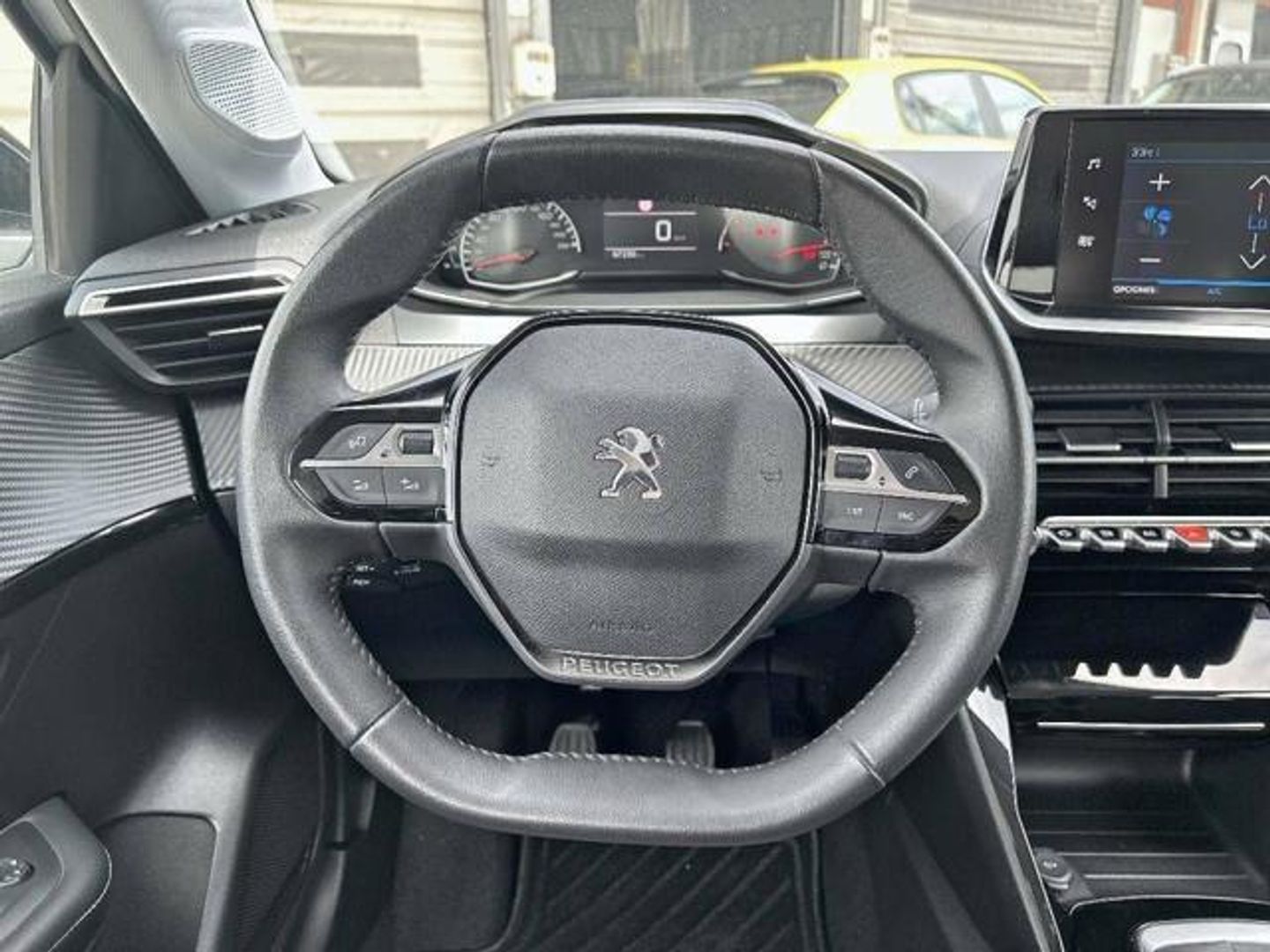 Peugeot 208 PureTech 100 Allure 75 kW (100 CV)