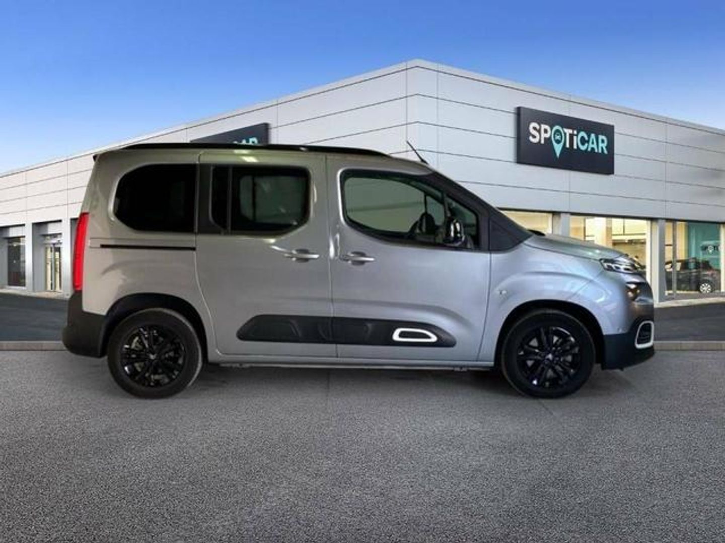Citroen ë-Berlingo Shine Talla M 50kWh 100 kW (136 CV)