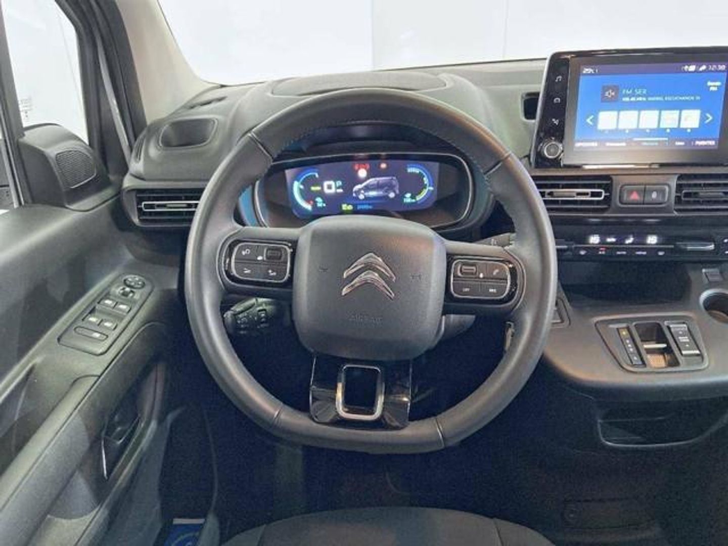 Citroen ë-Berlingo Shine Talla M 50kWh 100 kW (136 CV)