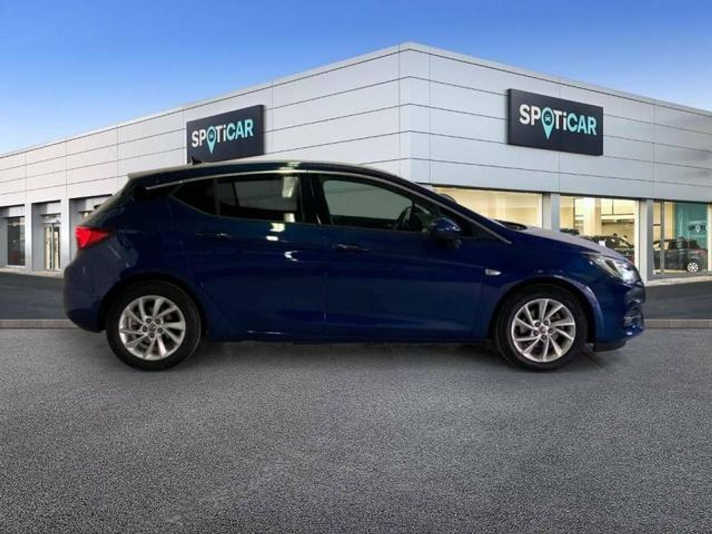 Opel Astra 1.2T SHR Ultimate 107 kW (145 CV)
