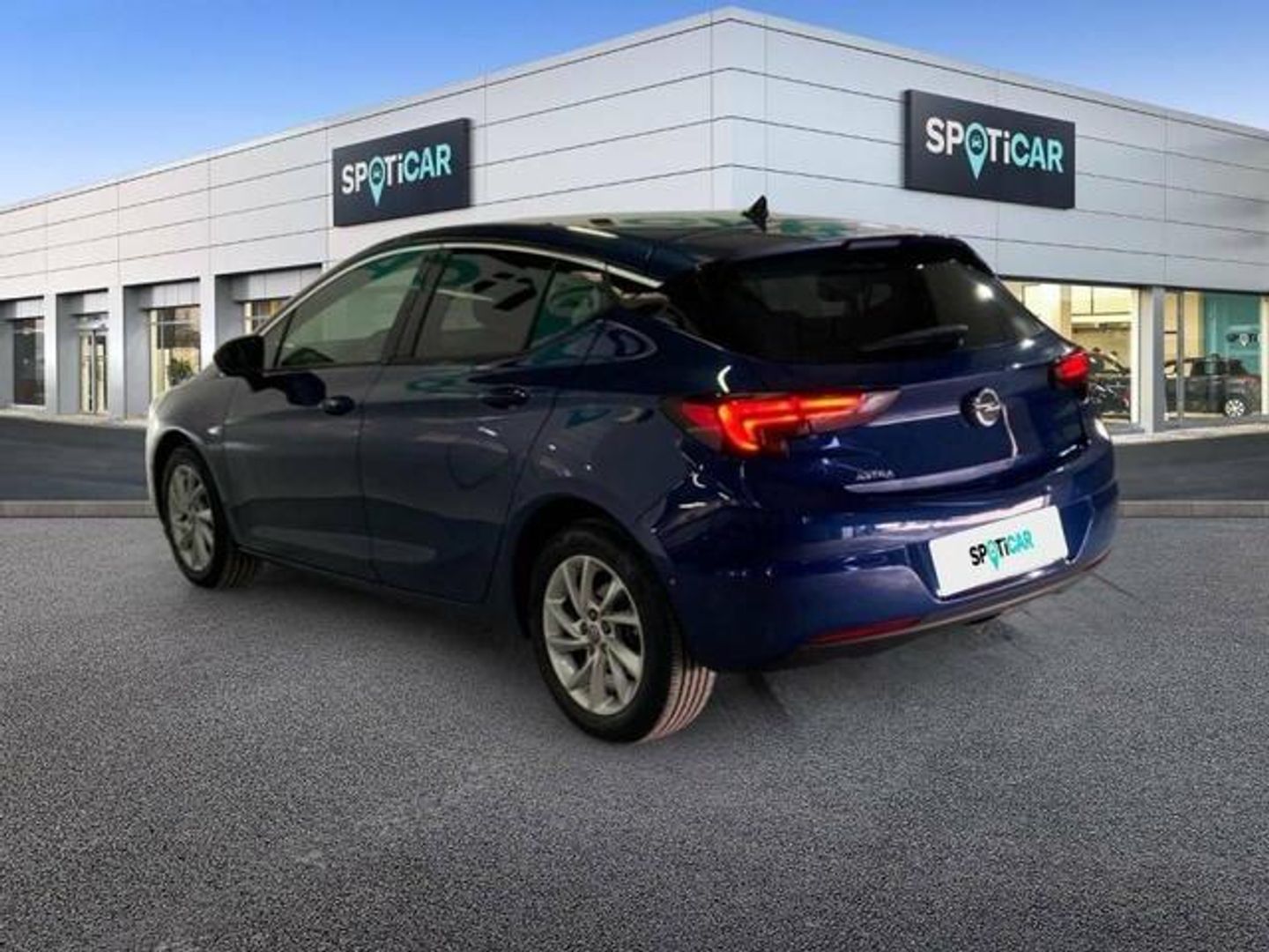 Opel Astra 1.2T SHR Ultimate 107 kW (145 CV)