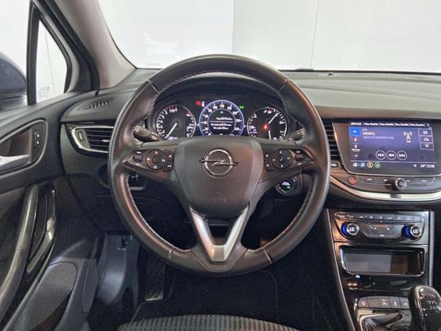 Opel Astra 1.2T SHR Ultimate 107 kW (145 CV)