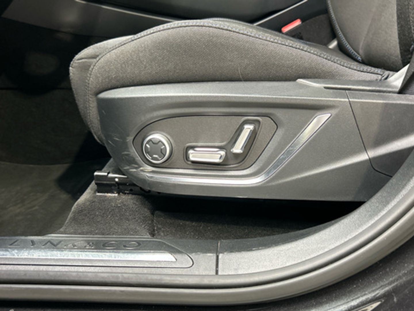 Lynk & Co 01 1.5 PHEV 192 kW (261 CV)