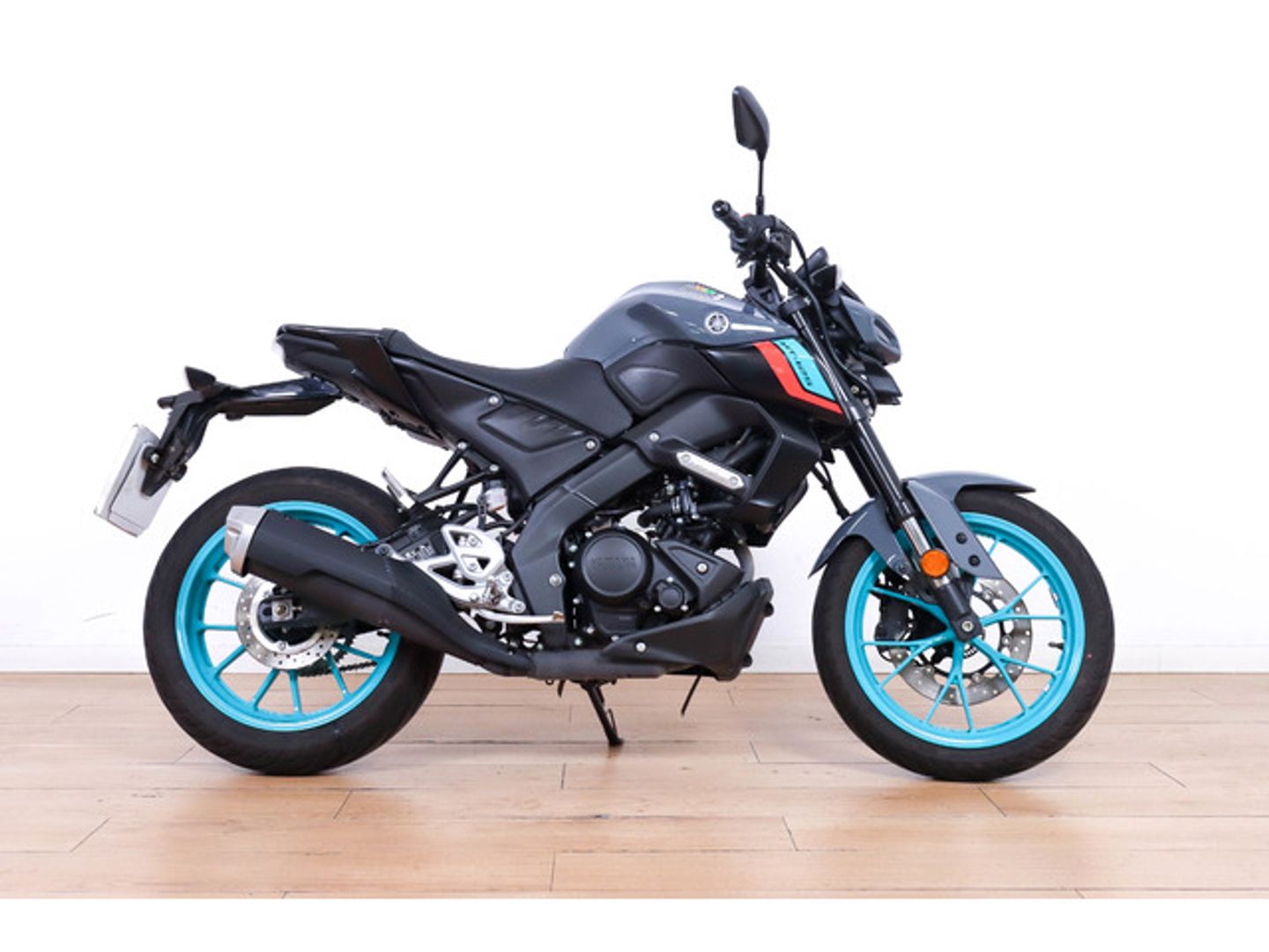 Yamaha MT -125 Gris Motorcycle
