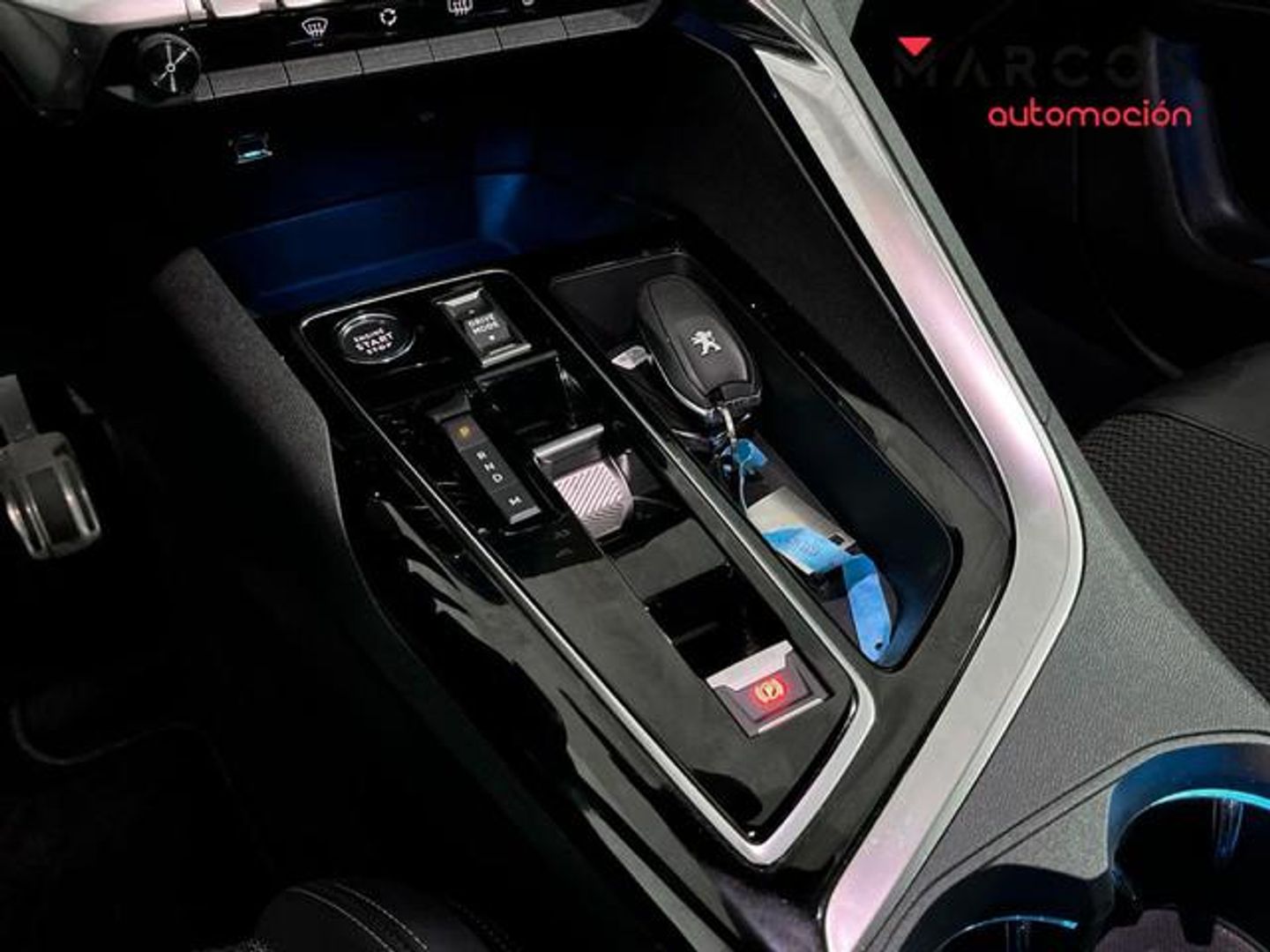 Peugeot 5008 Hybrid 1.2 GT eDCS6 100 kW (136 CV)
