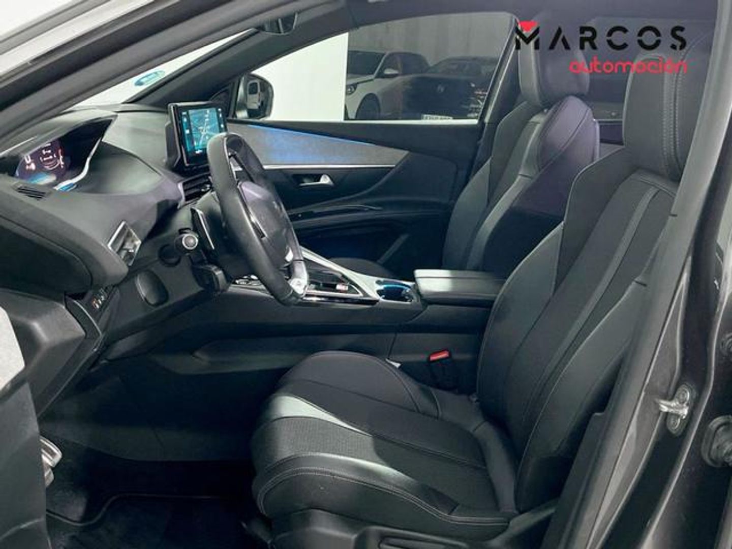 Peugeot 5008 Hybrid 1.2 GT eDCS6 100 kW (136 CV)