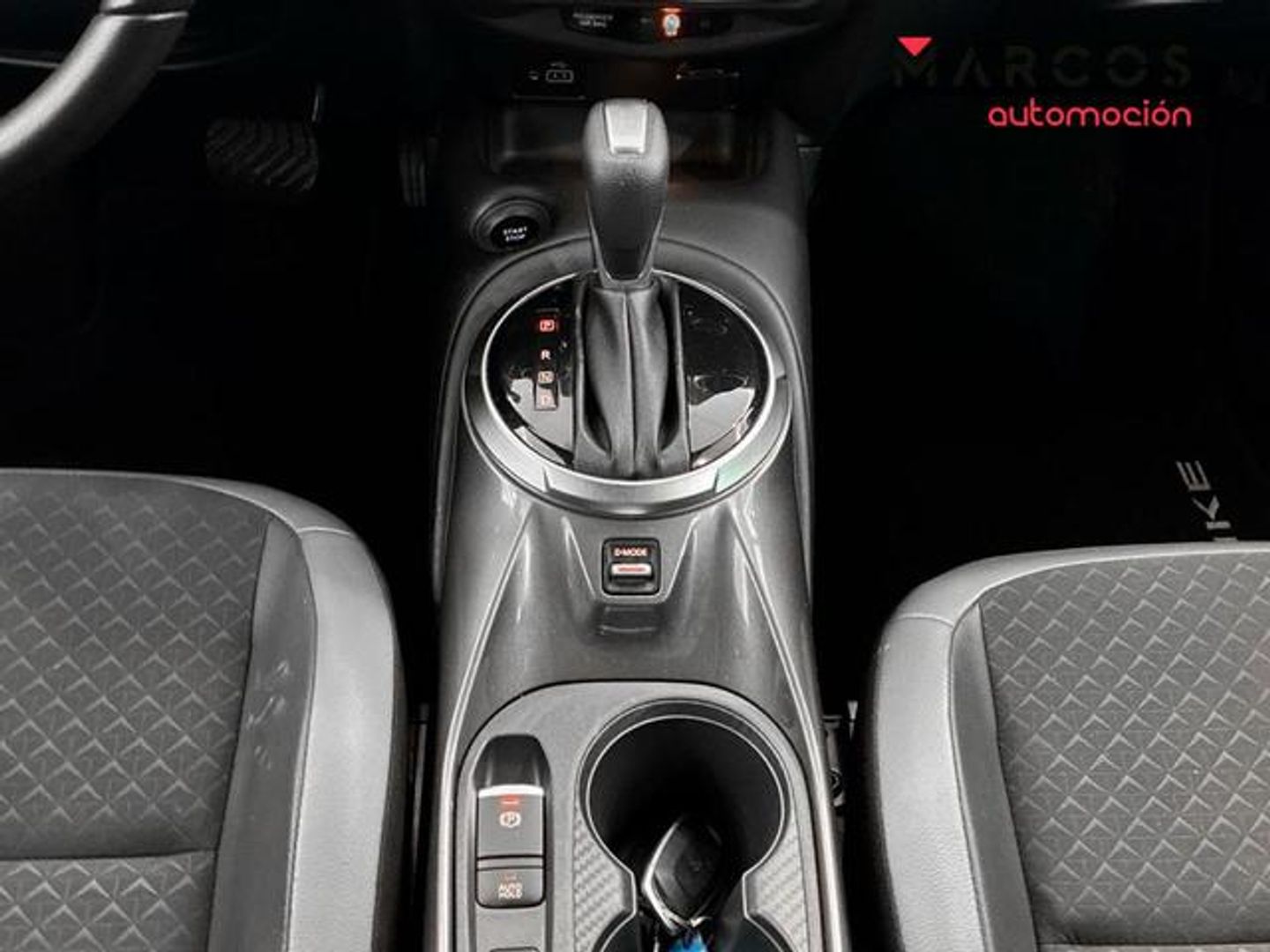 Nissan Juke Hybrid N-Design Black Auto 105 kW (143 CV)
