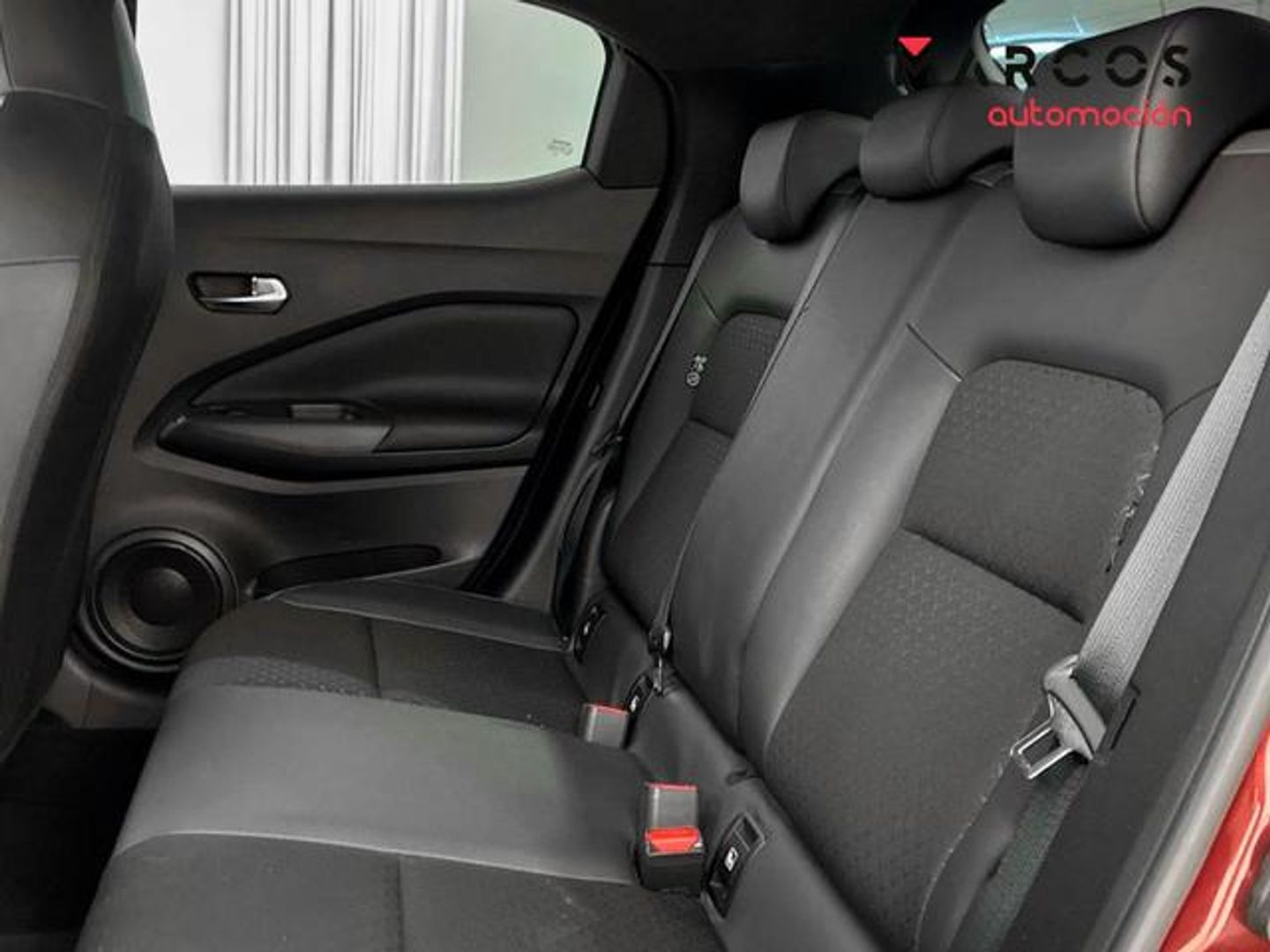 Nissan Juke Hybrid N-Design Black Auto 105 kW (143 CV)