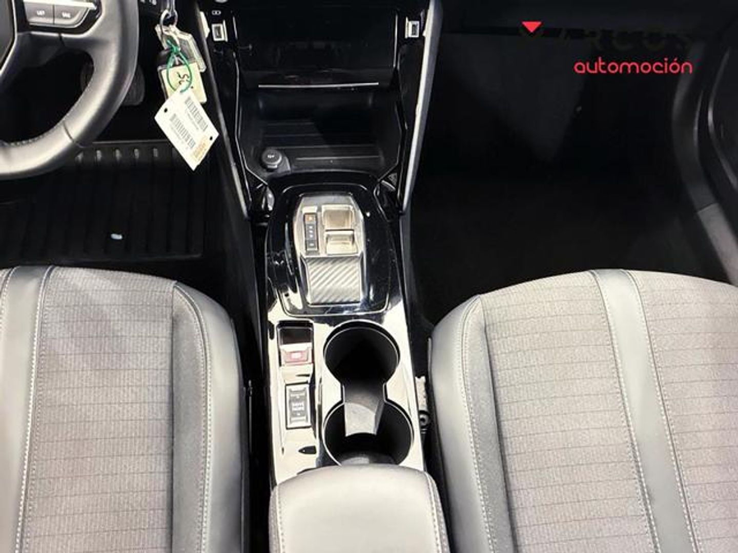 Peugeot 2008 PureTech 130 S&S Allure EAT8 96 kW (130 CV)