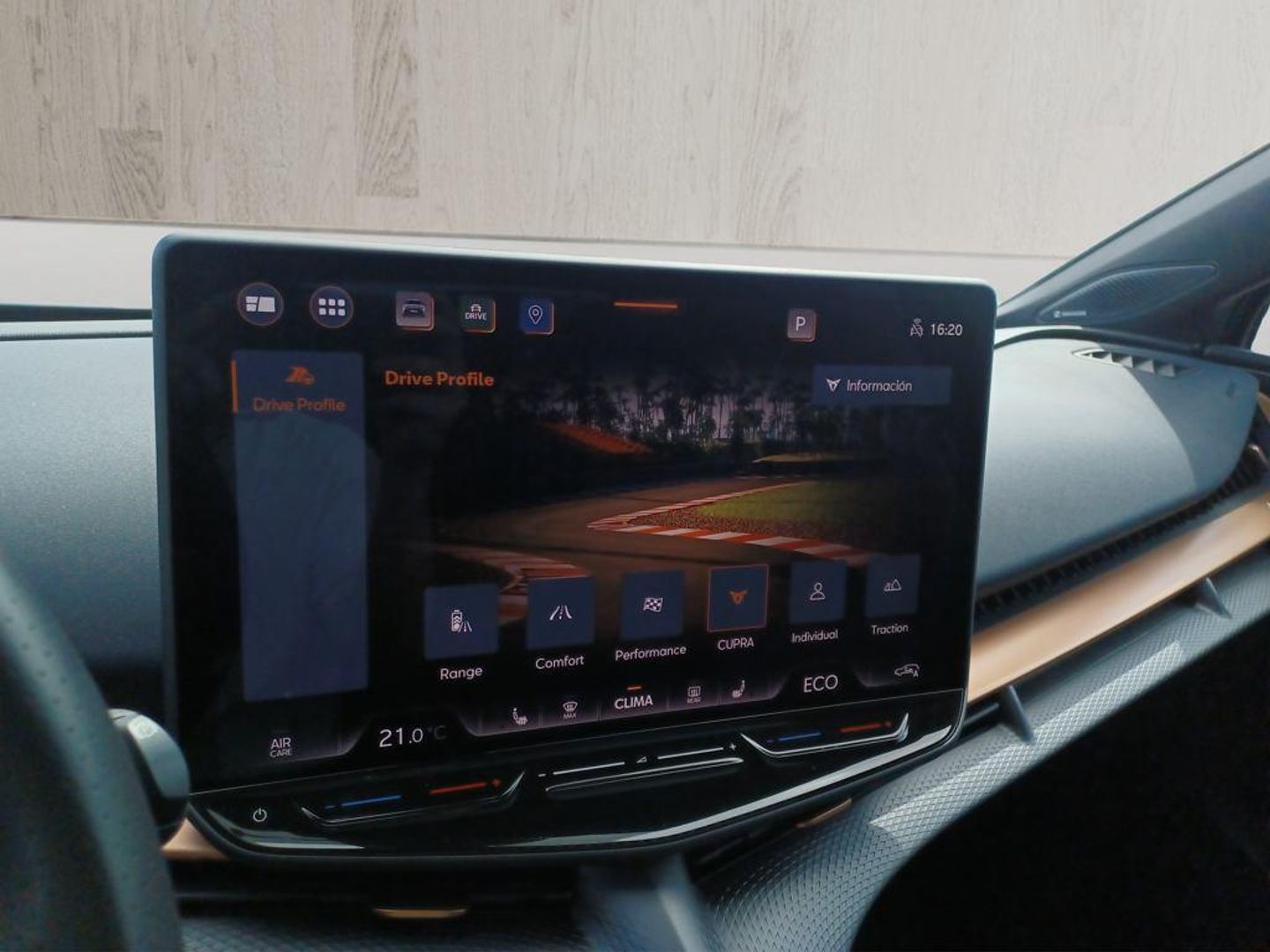 CUPRA Tavascan 77kWh VZ Dual Motor AWD 250 kW (340 CV)