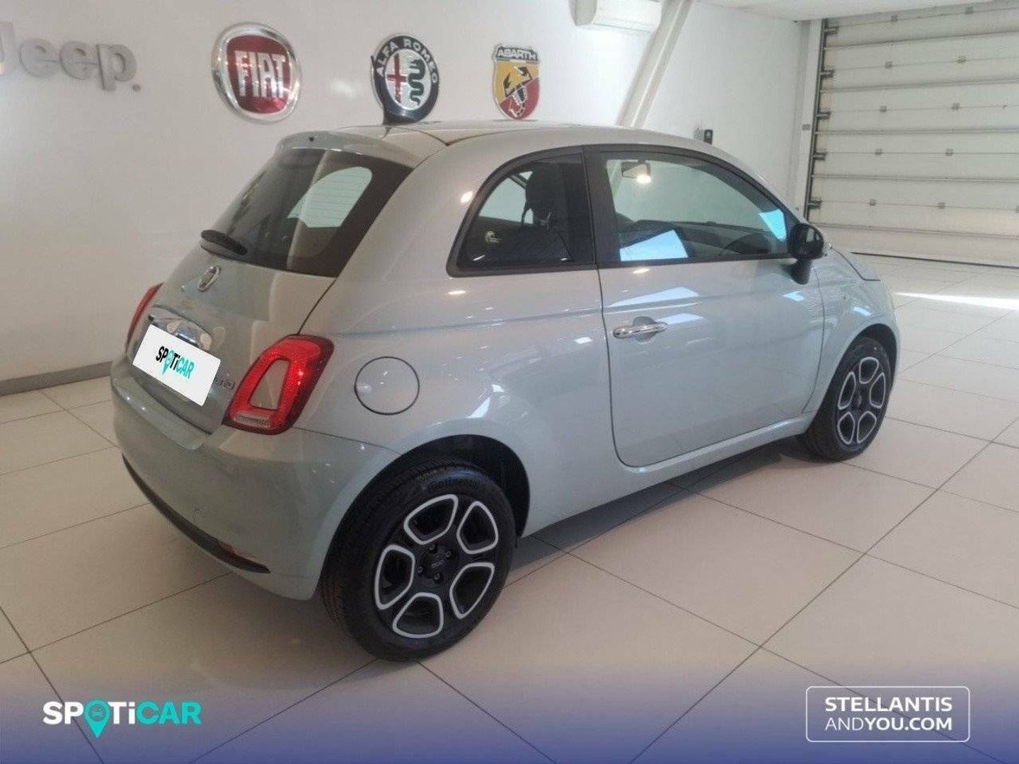Fiat 500 1.0 Hybrid Club 51 kW (70 CV)