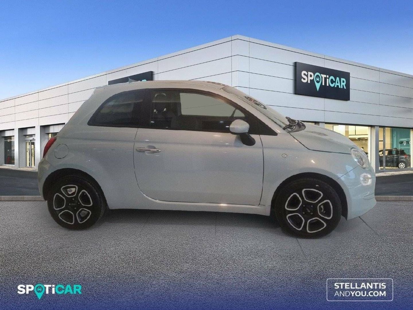 Fiat 500 1.0 Hybrid Club 51 kW (70 CV)