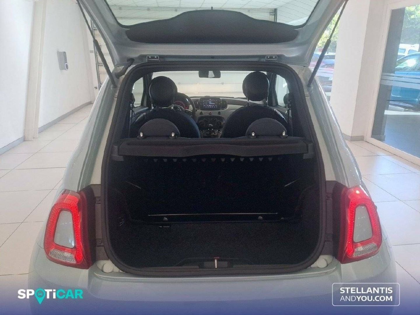 Fiat 500 1.0 Hybrid Club 51 kW (70 CV)