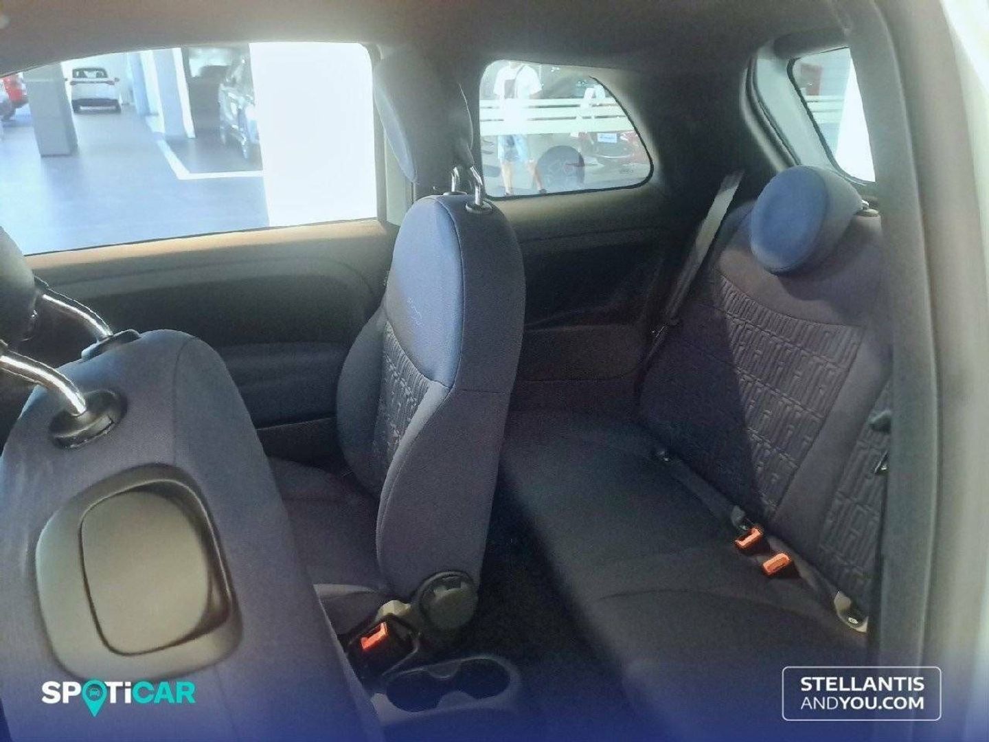Fiat 500 1.0 Hybrid Club 51 kW (70 CV)