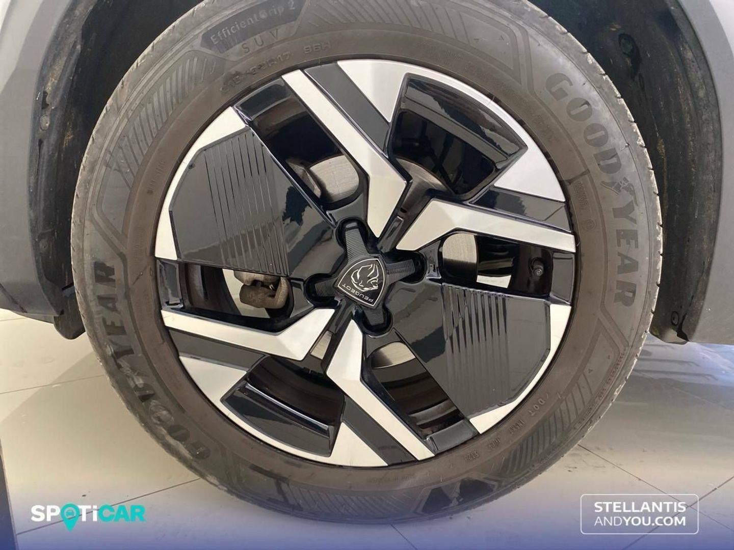 Peugeot 2008 PureTech 130 S&S Allure EAT8 96 kW (130 CV)
