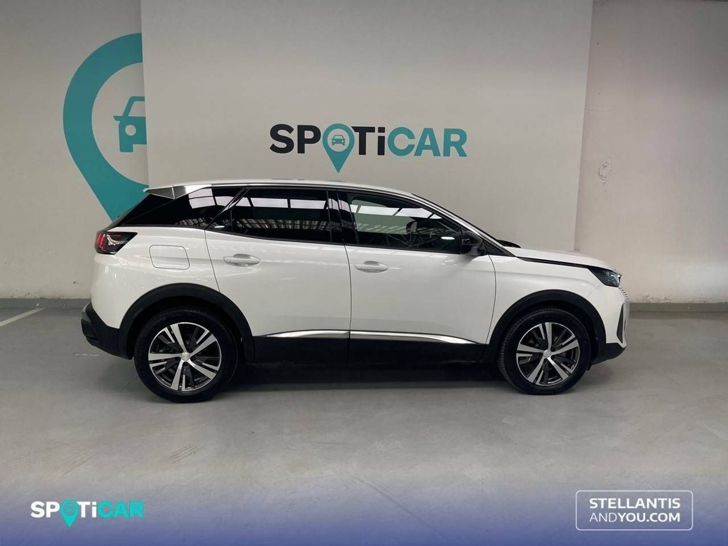 Peugeot 3008 Hybrid 136 Allure Pack eDCS6 100 kW (136 CV)