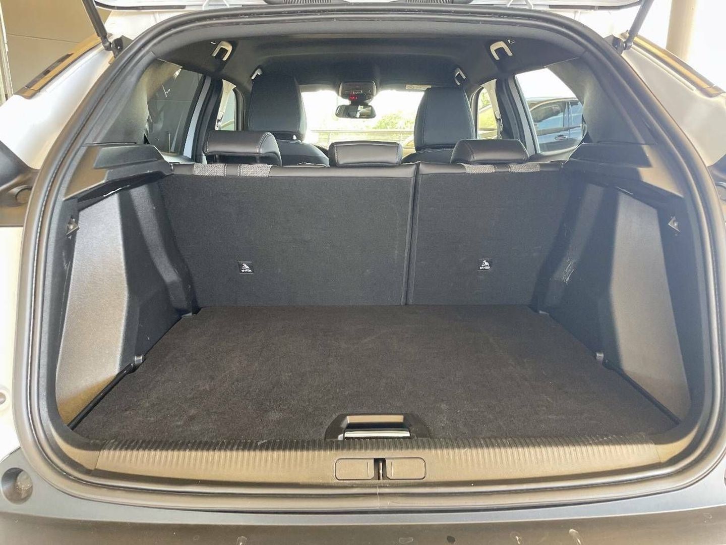 Peugeot 2008 PureTech 100 S&S Allure 75 kW (100 CV)