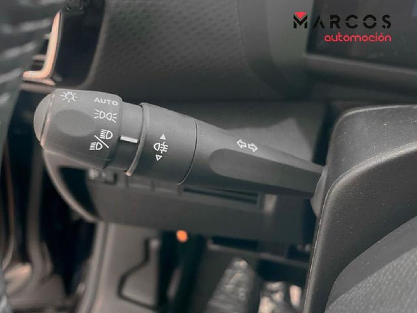 Citroen ë-C4 eléctrico 50kWh Plus 100 kW (136 CV)