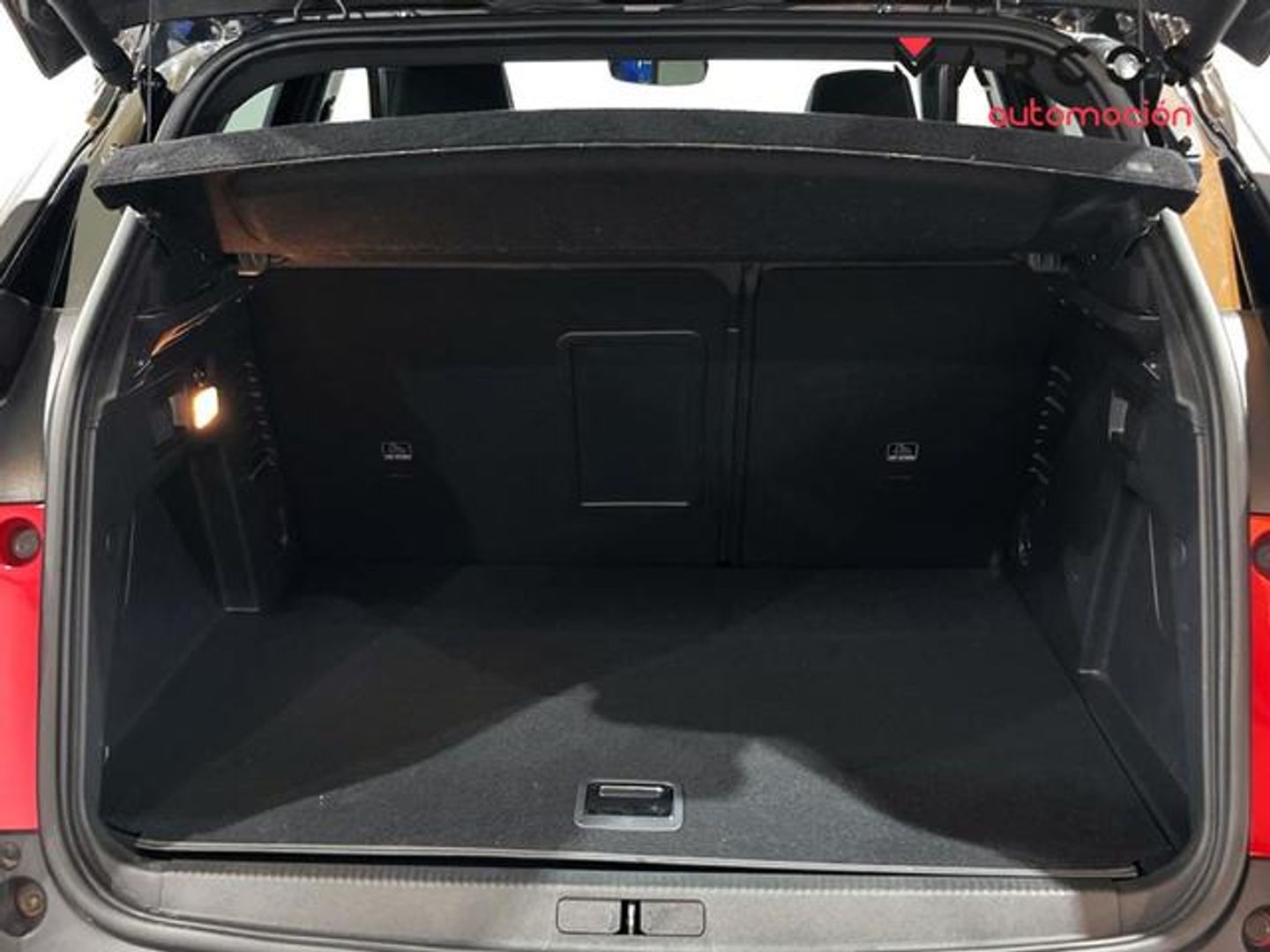 Peugeot 3008 Hybrid 225 GT e-EAT8 165 kW (225 CV)