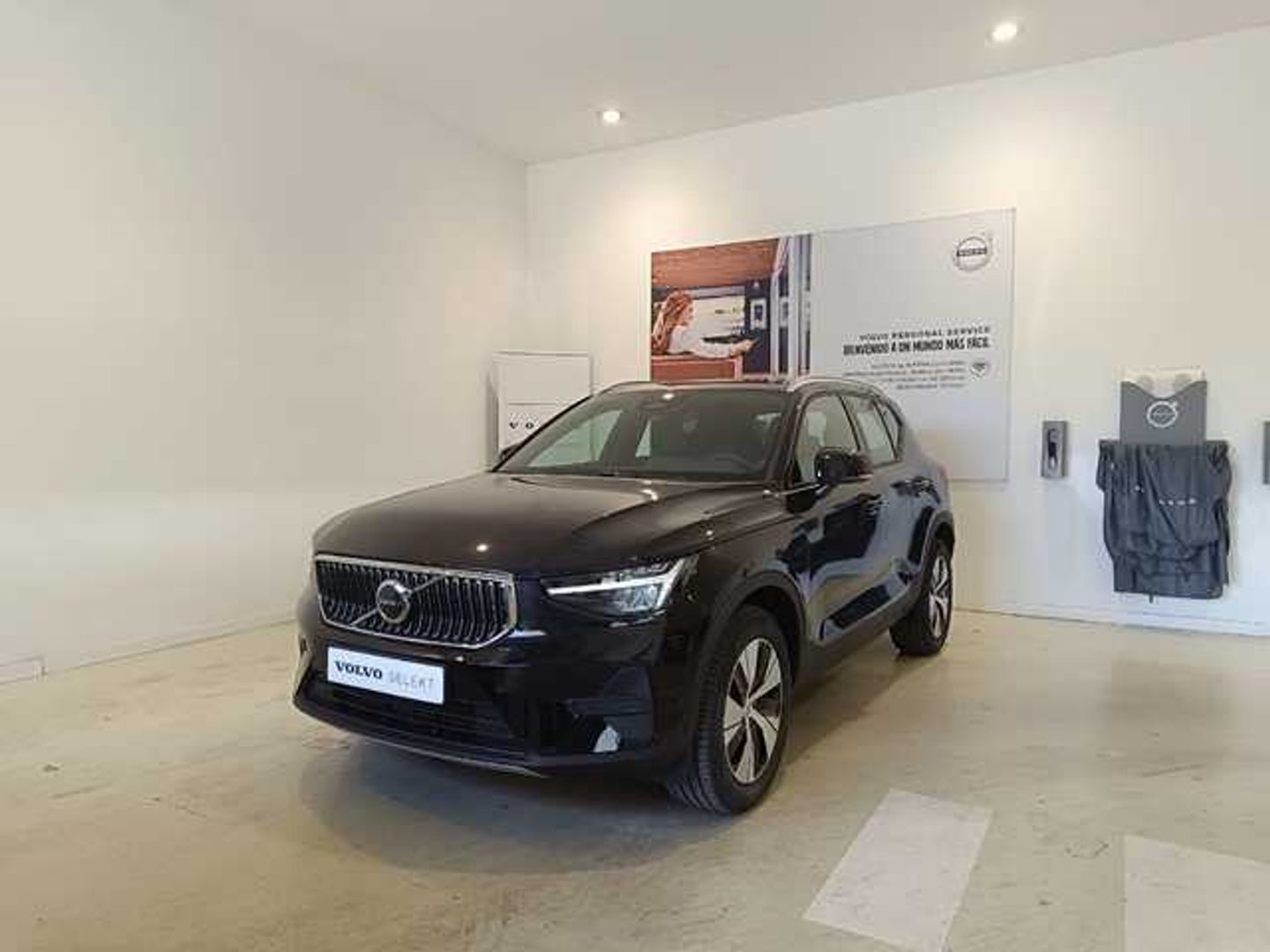 Volvo XC40 B3 G Core Auto 120 kW (163 CV) Negro All Terrain / Pick-up