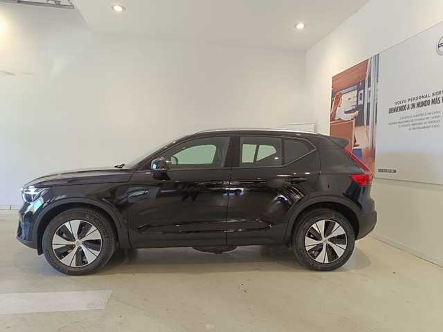 Volvo XC40 B3 G Core Auto 120 kW (163 CV)