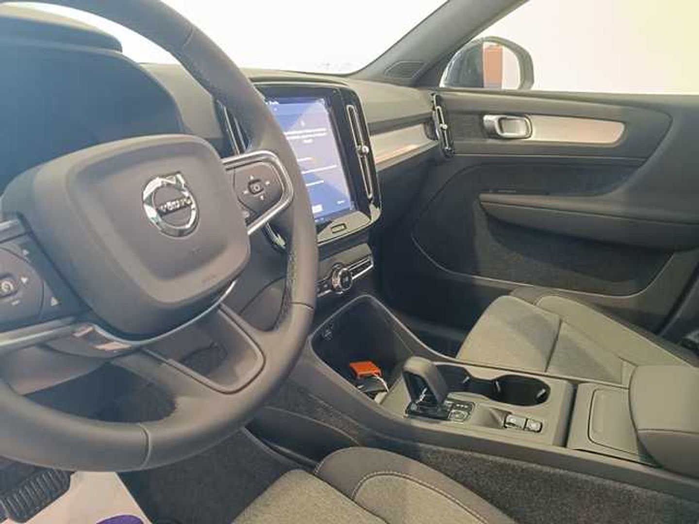 Volvo XC40 B3 G Core Auto 120 kW (163 CV)
