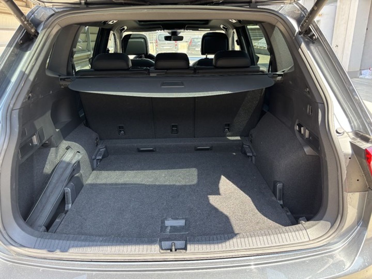 Volkswagen Tiguan Allspace R-Line 2.0 TDI 110 kW (150 CV) DSG